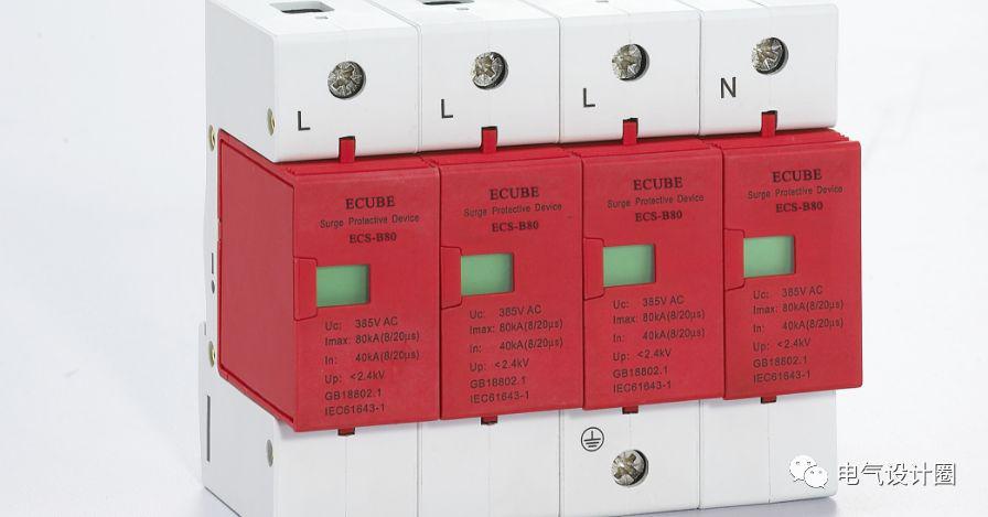 配電室中有哪些類型的低壓配電柜電壓？配電柜主要內(nèi)部組件是什么？