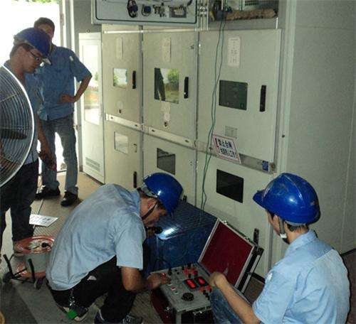 完整的低電壓開關(guān)柜，配電柜驗收標準