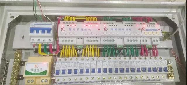 注釋+圖表，教你理解配電箱系統(tǒng)圖表。