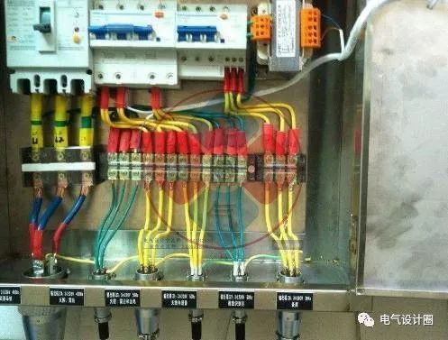 日本的配電箱設(shè)計太先進了，難怪國內(nèi)的漏電開關(guān)總是跳閘！